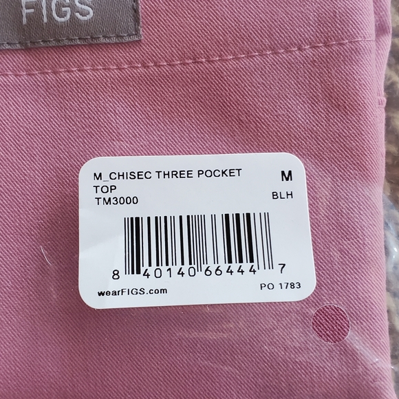 FIGS Chalk Pink Chisec (M) - Picture 4 of 6